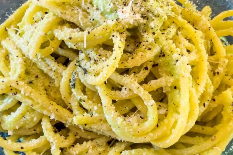 Cliquez pour zoomer ! Pâtes au pesto d’avocat Thermomix par nenexx