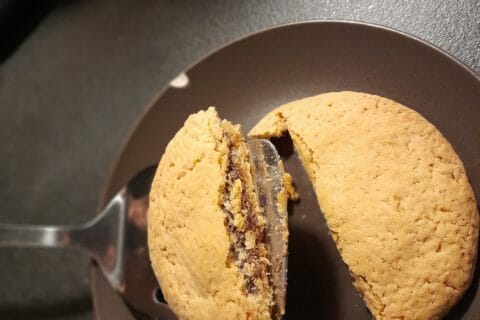 Cliquez pour zoomer ! Cookies fourrés au nutella Thermomix par celine_292