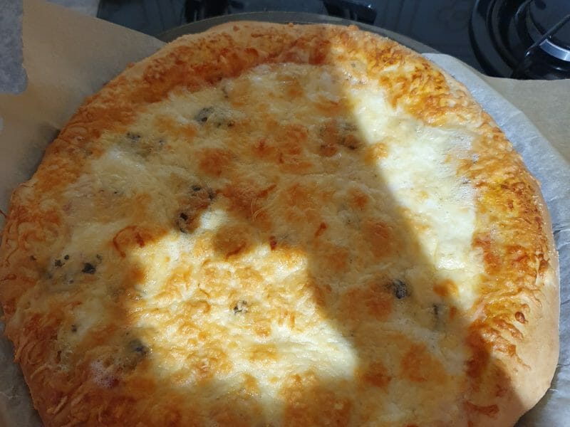 Cliquez pour zoomer ! Pizza 4 fromages Thermomix par marie_laure_8