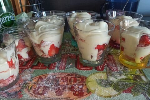 Cliquez pour zoomer ! Délices fraises et chocolat blanc Thermomix par cilvie91