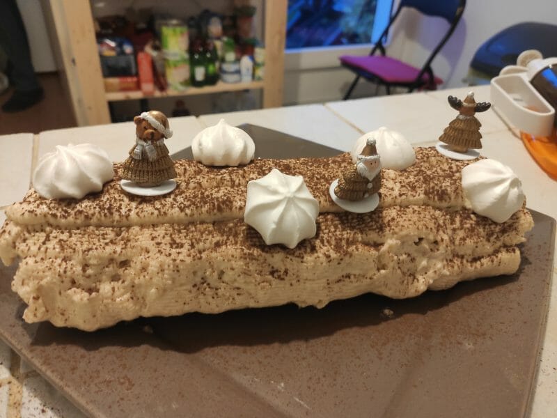 Cliquez pour zoomer ! Bûche Tiramisu Thermomix par Justine