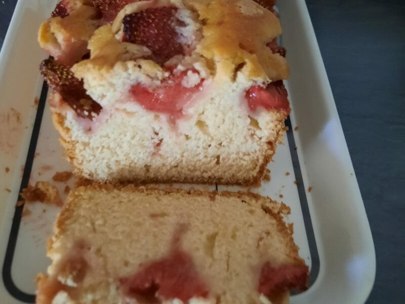 Cliquez pour zoomer ! Gâteau aux fraises Thermomix par choupette83