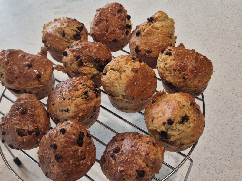 Cliquez pour zoomer ! Muffins au son d’avoine et aux pépites de chocolat Thermomix par Sanou47