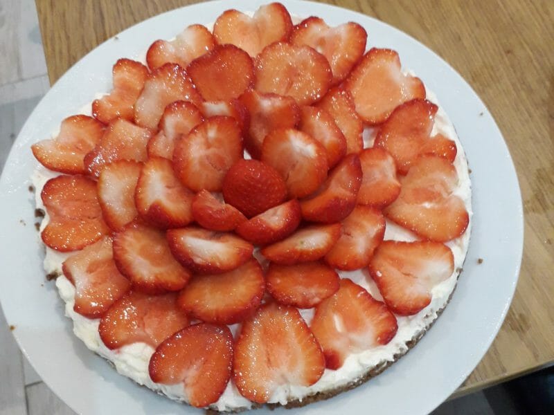 Cliquez pour zoomer ! Tarte aux fraises sans cuisson Thermomix par Aliya