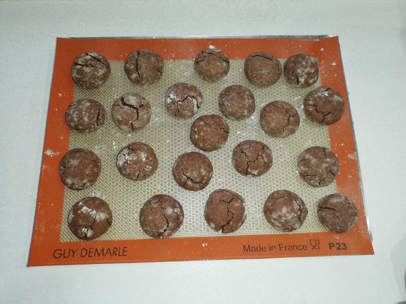 Cliquez pour zoomer ! Craquelés au chocolat Thermomix par mimonou