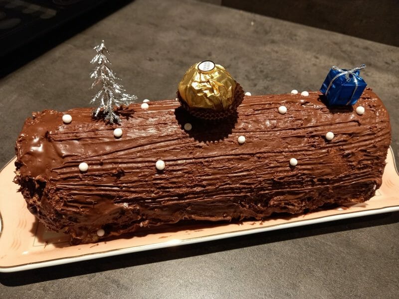 Cliquez pour zoomer ! Bûche Ferrero Rocher Thermomix par lilique2235