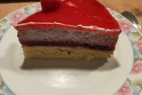 Cliquez pour zoomer ! Bavarois aux framboises Thermomix par karen45