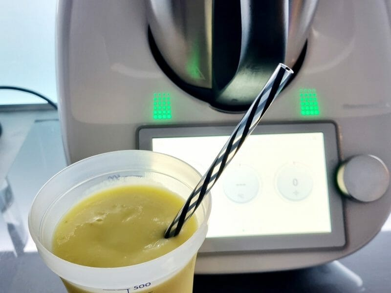 Cliquez pour zoomer ! Smoothie ananas, citron vert et avocat Thermomix par gustinegirl