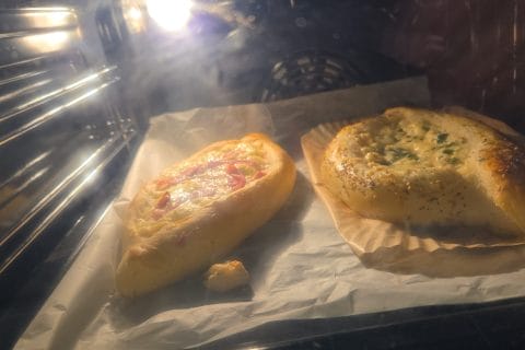 Cliquez pour zoomer ! Poğaça – Petits pains Turcs à la Feta Thermomix par Jade