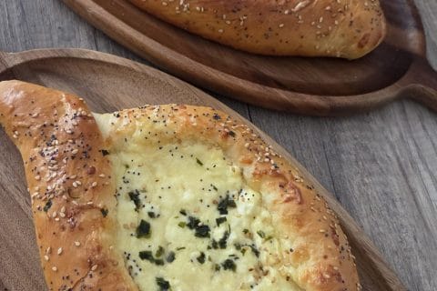 Cliquez pour zoomer ! Poğaça – Petits pains Turcs à la Feta Thermomix par Jade