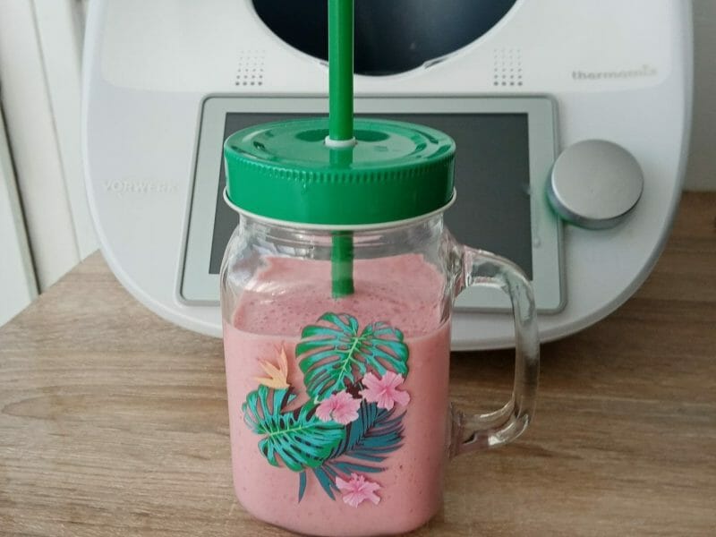 Cliquez pour zoomer ! Milkshake fraise banane Thermomix par faty_3