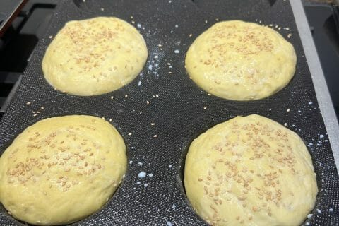 Cliquez pour zoomer ! Pains hamburger Thermomix par Lolo68