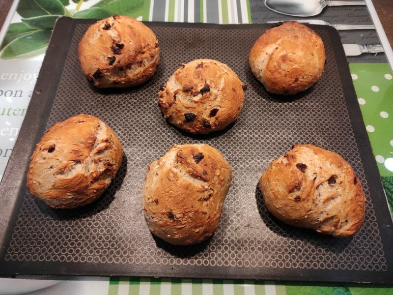 Cliquez pour zoomer ! Petits pains aux céréales Thermomix par Mireil