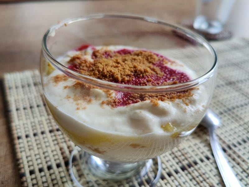 Cliquez pour zoomer ! Tiramisu à l’ananas et son coulis de framboises Thermomix par marionbsrd