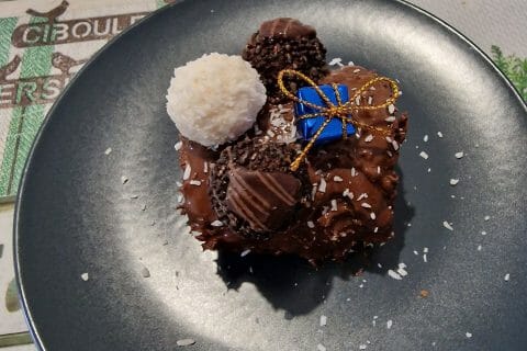 Cliquez pour zoomer ! Bûche Ferrero Rocher Thermomix par M-repas