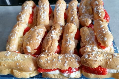 Cliquez pour zoomer ! Éclairs fraises chantilly Thermomix par fabrice_16