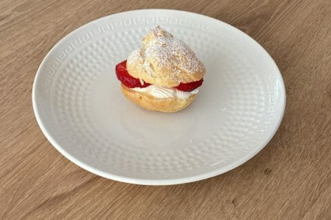 Cliquez pour zoomer ! Éclairs fraises chantilly Thermomix par priss93