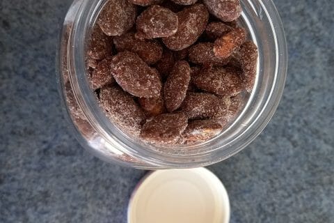 Cliquez pour zoomer ! Amandes au chocolat Thermomix par MarsupilEmi