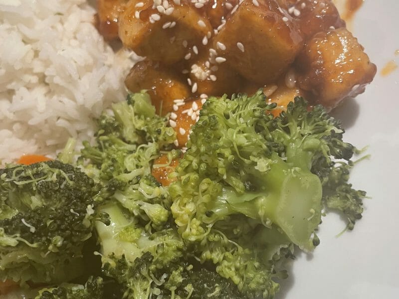 Cliquez pour zoomer ! Tofu sauté aux graines de sésame Thermomix par bouboufabi