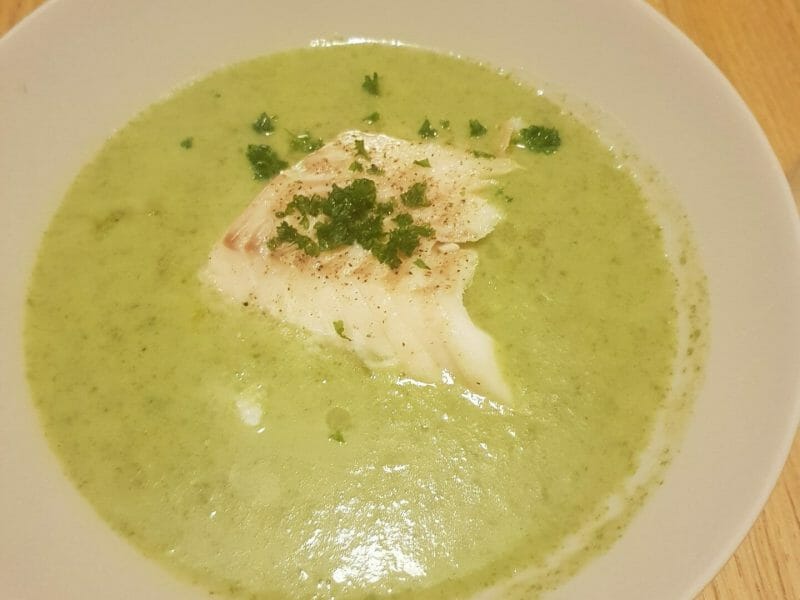 Cliquez pour zoomer ! Velouté aux fanes de radis Thermomix par charlotte_115