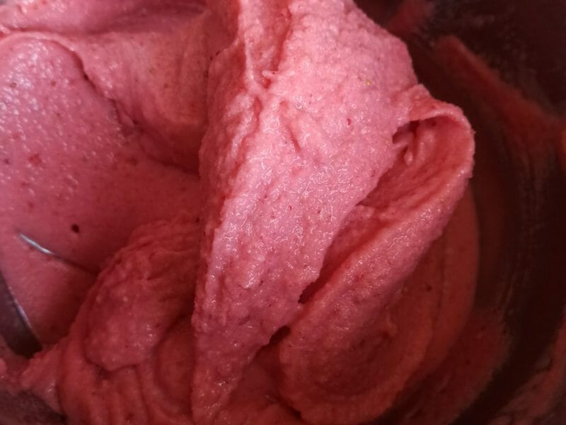 Cliquez pour zoomer ! Glace à la fraise Thermomix par selena_23