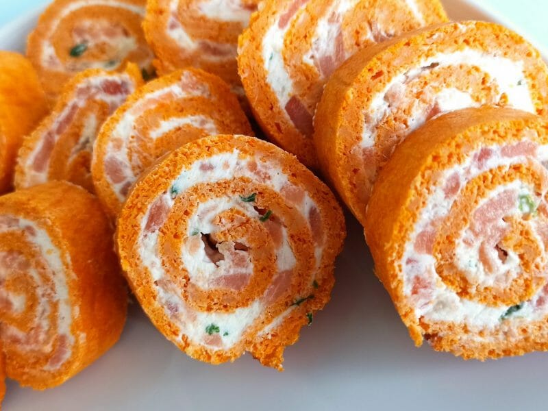 Cliquez pour zoomer ! Roulé à la tomate, saumon et fromage Thermomix par selena_23