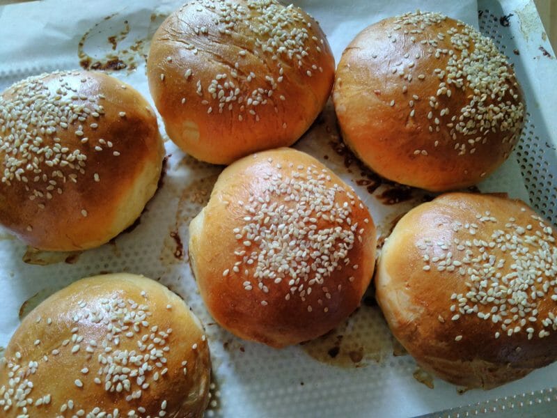 Cliquez pour zoomer ! Pains hamburger Thermomix par Moune45