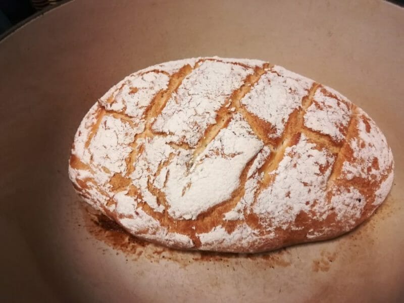 Cliquez pour zoomer ! Pain Cocotte Thermomix par NadaElBanna