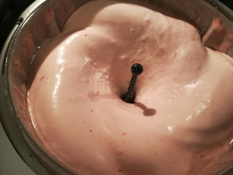 Cliquez pour zoomer ! Mousse de fraises Thermomix par NadaElBanna