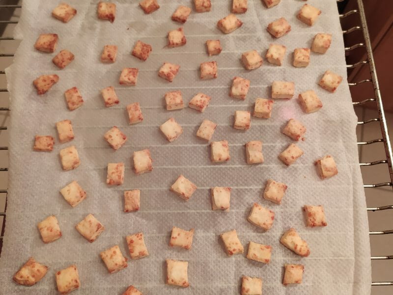 Cliquez pour zoomer ! Biscuits apéritif crème et oignon Thermomix par Milou76