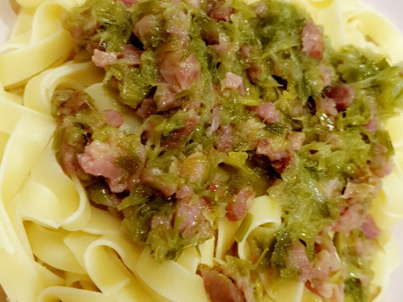 Cliquez pour zoomer ! Tagliatelles à la crème de poireaux Thermomix par Cynthia