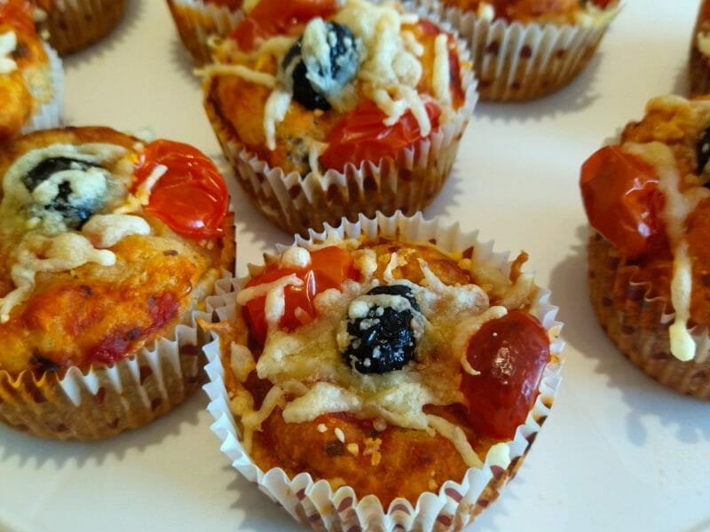 Cliquez pour zoomer ! Muffins salés façon pizza Thermomix par La cuisinelle