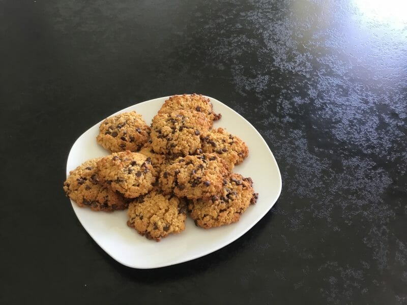 Cliquez pour zoomer ! Cookies au pain rassis et pépites de chocolat Thermomix par Vincent