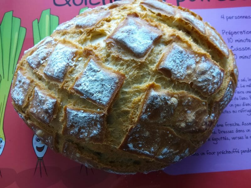 Cliquez pour zoomer ! Pain Cocotte Thermomix par katyo38