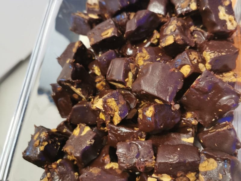 Cliquez pour zoomer ! Caramiel au chocolat et fruits secs Thermomix par eva_didier