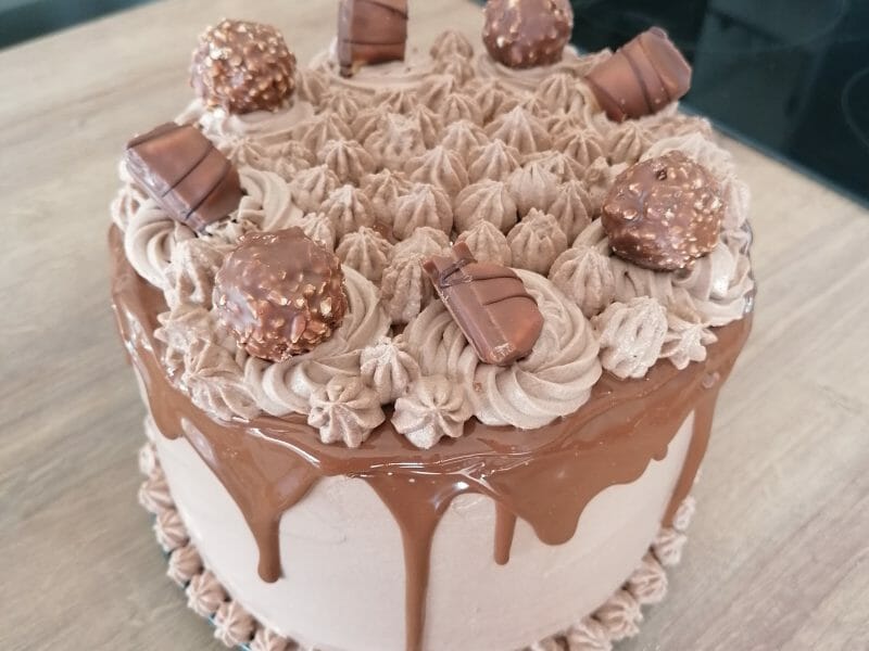 Cliquez pour zoomer ! Layer cake Kinder Bueno Thermomix par nonoiab
