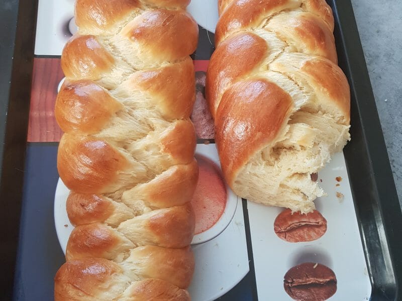 Cliquez pour zoomer ! Brioche tressée à la mie filante Thermomix par isadore