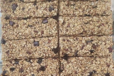 Cliquez pour zoomer ! Barres de céréales à l’avoine, noisettes, banane et chocolat Thermomix par mila1304