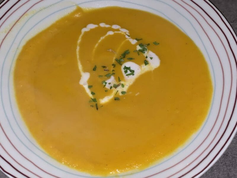 Cliquez pour zoomer ! Velouté carottes et navets au curry Thermomix par ley76
