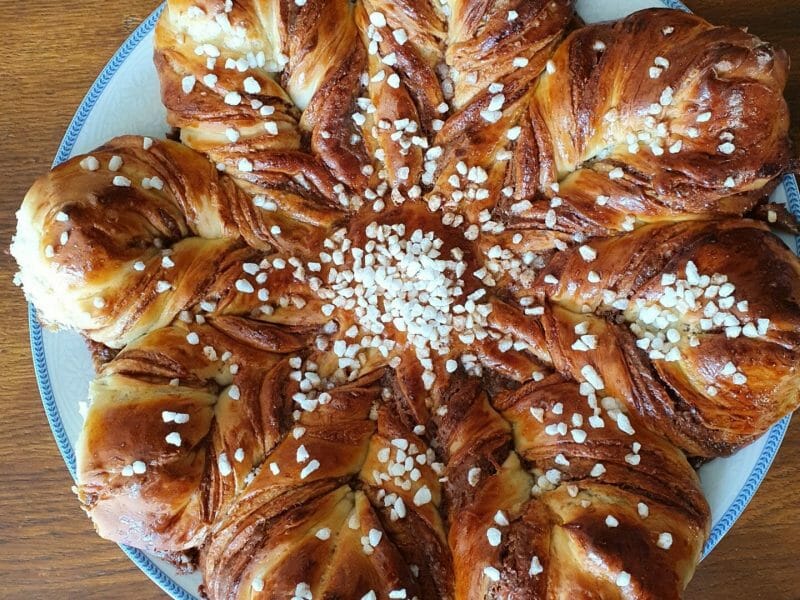 Cliquez pour zoomer ! Brioche étoilée au Nutella Thermomix par anna_b