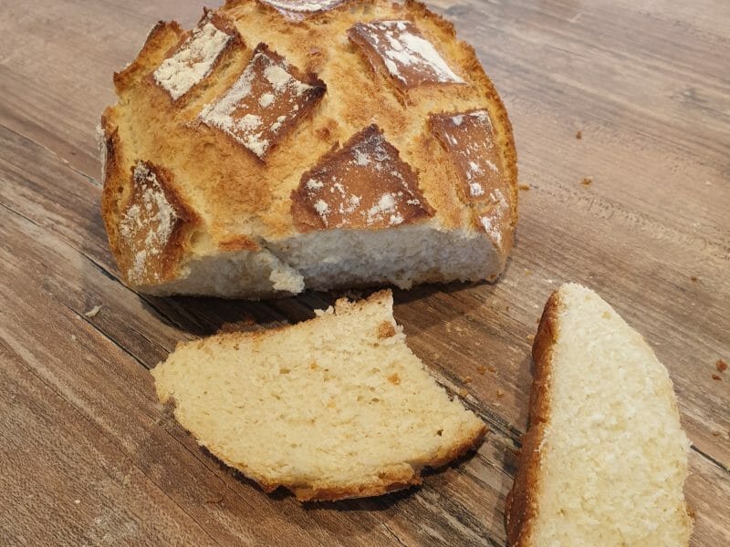 Cliquez pour zoomer ! Pain Cocotte Thermomix par laetitia_243
