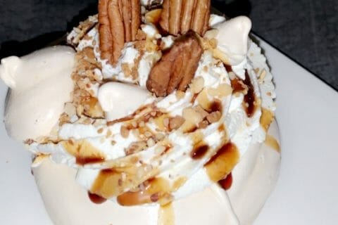 Cliquez pour zoomer ! Mini pavlova aux fraises Thermomix par wab6