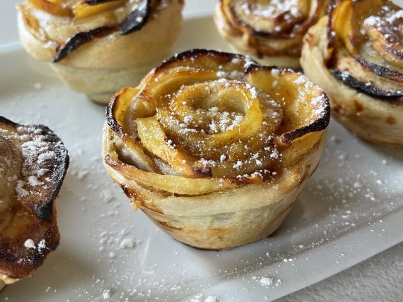 Cliquez pour zoomer ! Roses feuilletées aux pommes Thermomix par Zourites1607