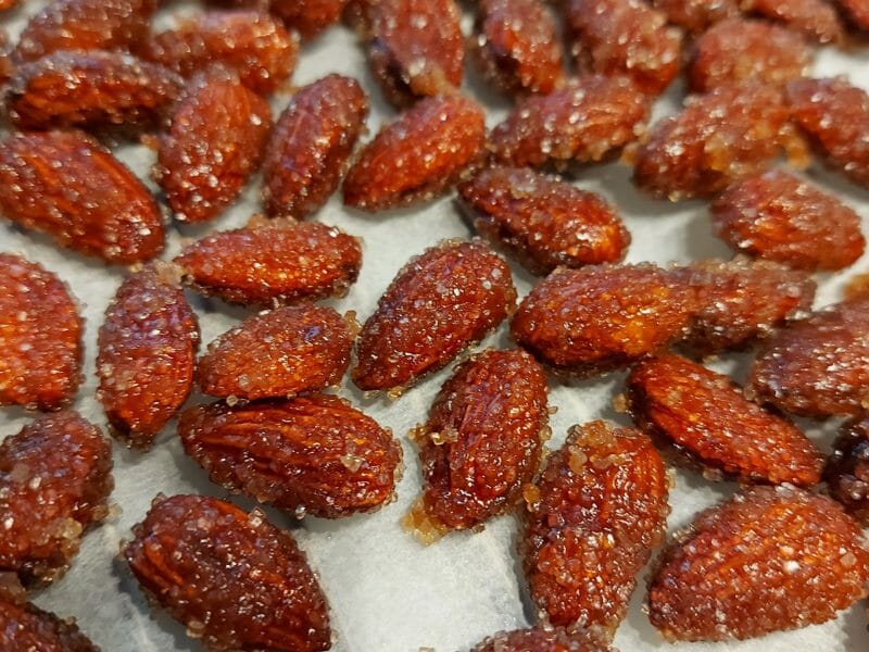 Cliquez pour zoomer ! Amandes grillées à la cannelle et au miel Thermomix par fleurdecactus63