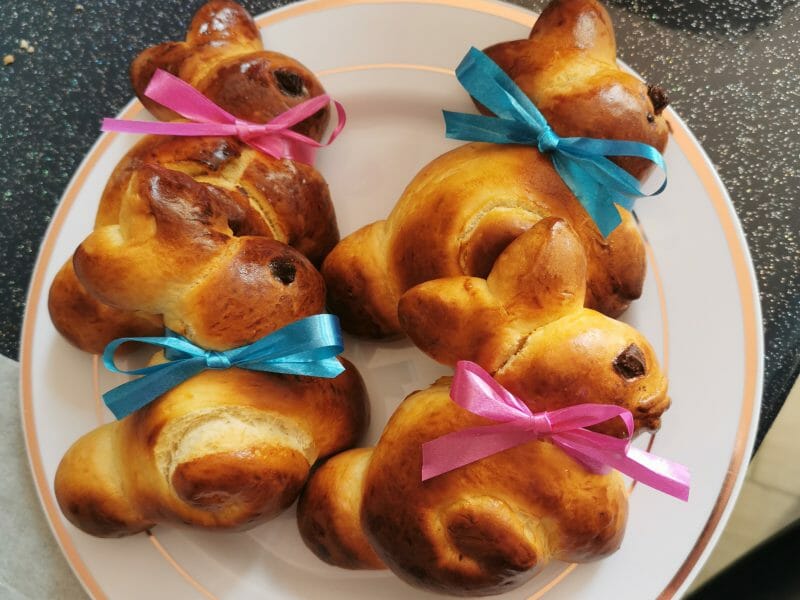 Cliquez pour zoomer ! Brioches lapin de Pâques Thermomix par alexia_58