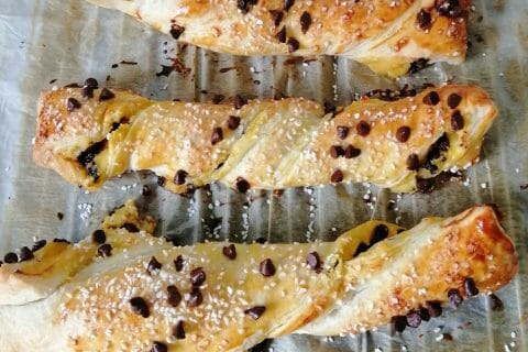 Cliquez pour zoomer ! Torsades crème pâtissière et pépites de chocolat Thermomix par tiwara