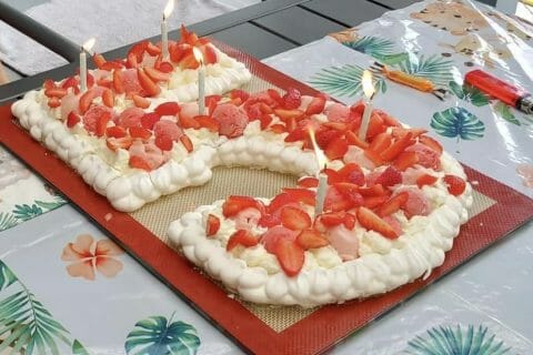 Cliquez pour zoomer ! Mini pavlova aux fraises Thermomix par steph37000