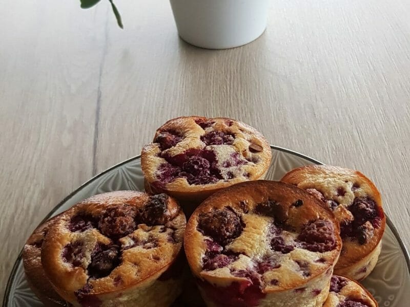 Cliquez pour zoomer ! Clafoutis aux framboises Thermomix par clara_31