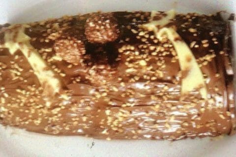 Cliquez pour zoomer ! Bûche Ferrero Rocher Thermomix par Louloulaboutique