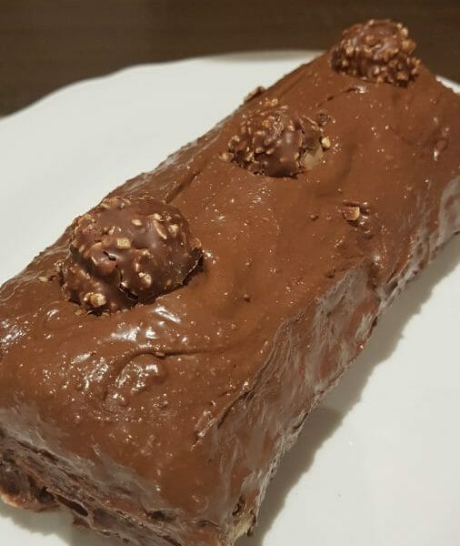 Cliquez pour zoomer ! Bûche Ferrero Rocher Thermomix par Nad0406